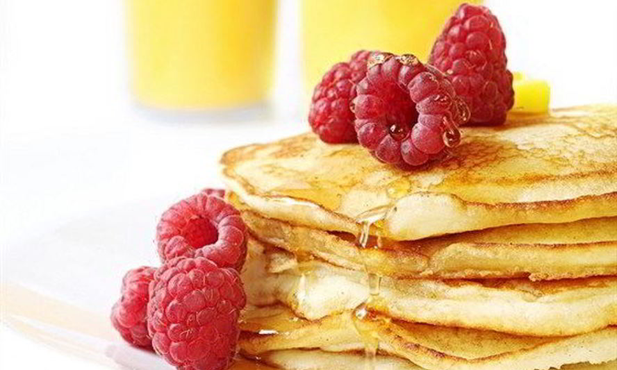 Рецепт блинчиков нежных со сливками и сахаром