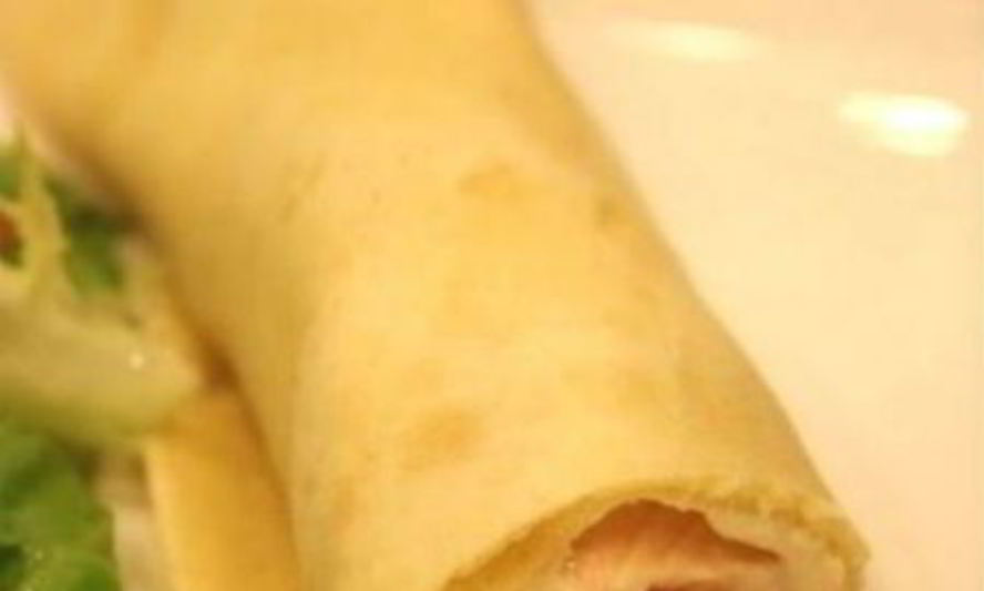 Рецепт блинчиков с лососем и творожным сыром