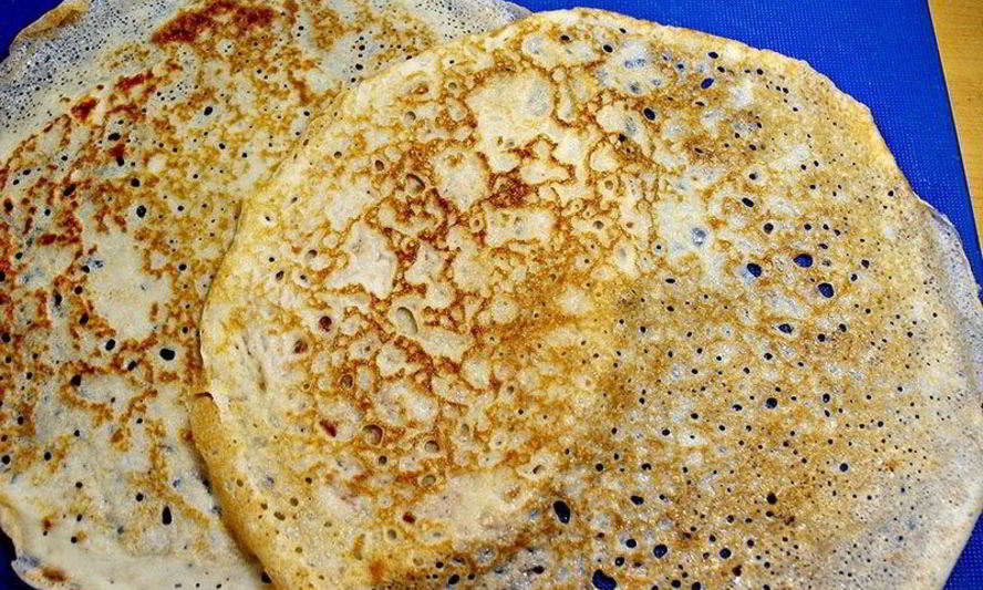 Рецепт блинов на кислом молоке тонкие с дырочками
