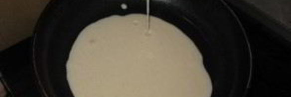 блины на кислом молоке тонкие с дырочками