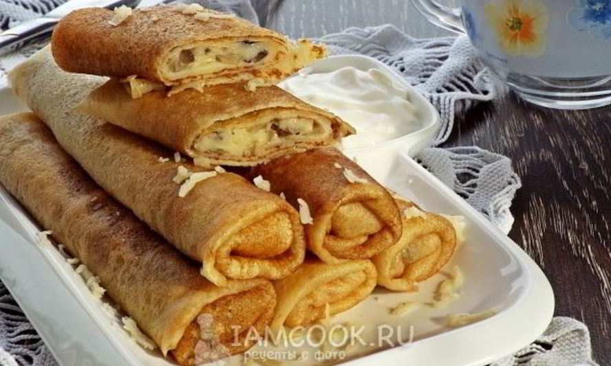 Рецепт блинов с грибами и сыром