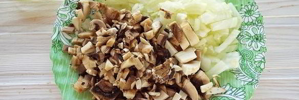 блины с грибами и сыром