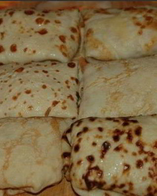 Блины с рисом и яйцом