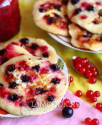 Блины с ягодным припеком