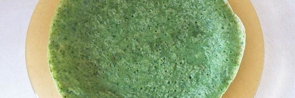 блины со шпинатом с начинкой из сыра, чеснока и орехов