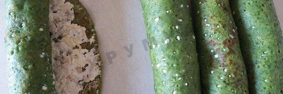 блины со шпинатом с начинкой из сыра, чеснока и орехов