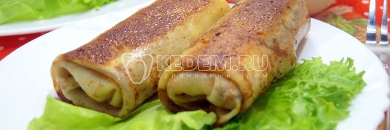 Фаршированные блины с колбасой и грибами