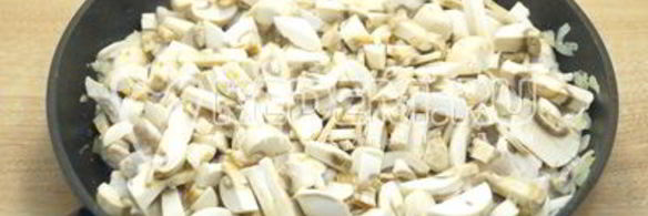 фаршированные блины с курицей и грибами