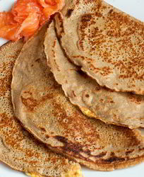 Гречневые блинчики с яйцом