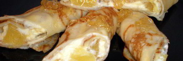 кокосовые блинчики на кокосовом молоке с начинкой из сливок с ананасом