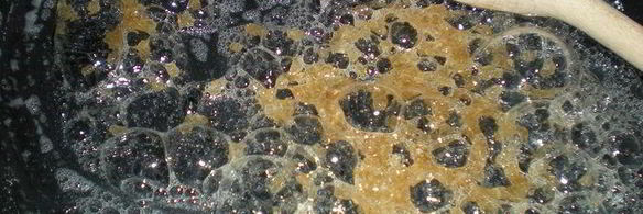 кокосовые блинчики на кокосовом молоке с начинкой из сливок с ананасом