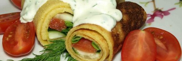 кукурузные блинчики со слабосоленой семгой