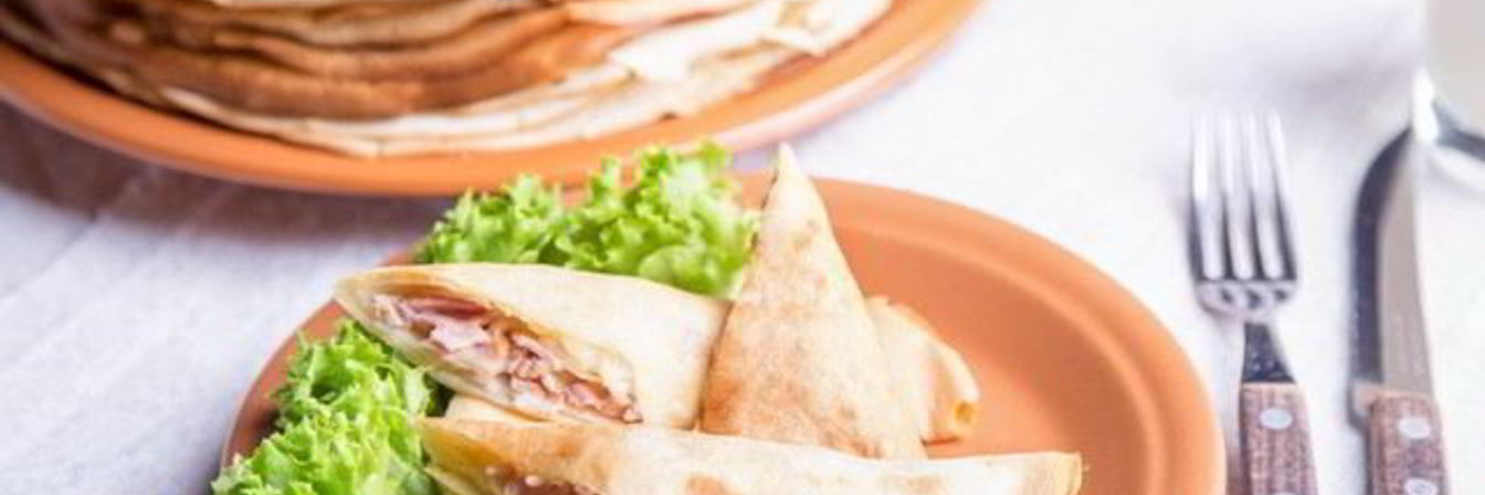 Овсяные блины с ветчиной