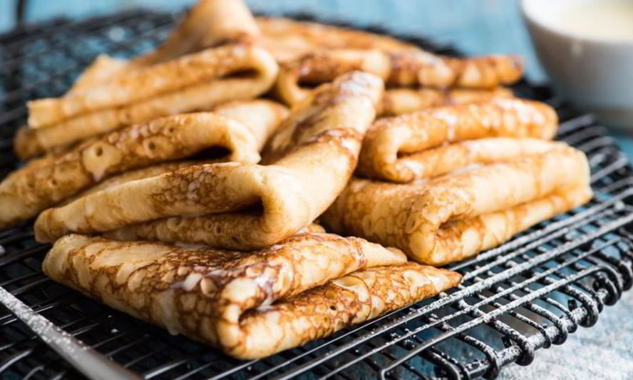 Рецепт простых дрожжевых блинов