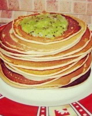 Пышные американские панкейки на завтрак