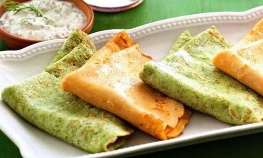 Рецепт разноцветных блинов с томатным соком и шпинатом