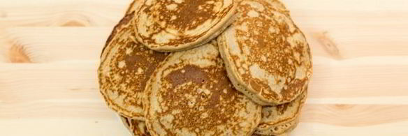 толстые овсяные блины с корицей