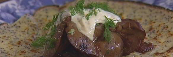 венгерские маковые блины с куриной печенкой