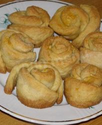 Булочки Розочки из теста с сахаром
