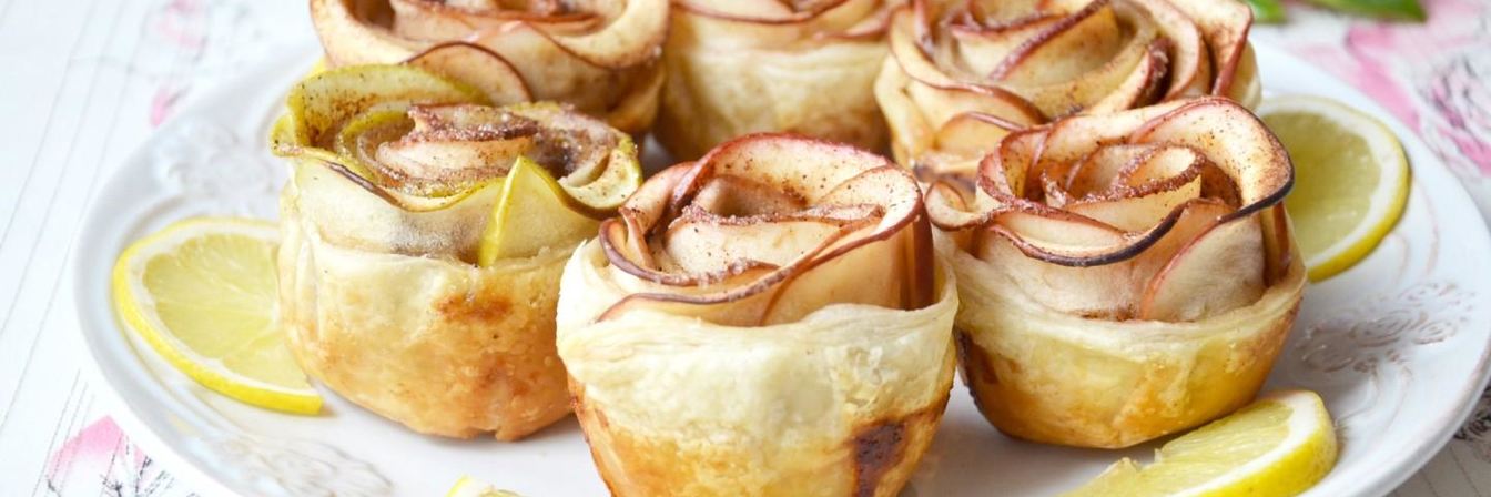 Булочки Розочки с яблоком и корицей