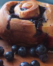 Булочки с голубикой