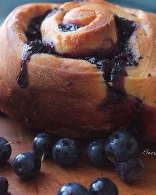 Булочки с голубикой