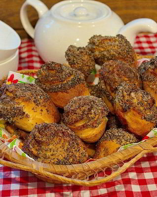 Булочки с корицей из дрожжевого теста