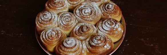 булочки с корицей