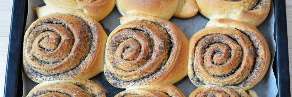 булочки с маковой начинкой