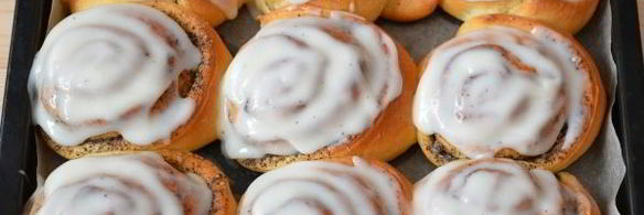 булочки с маковой начинкой