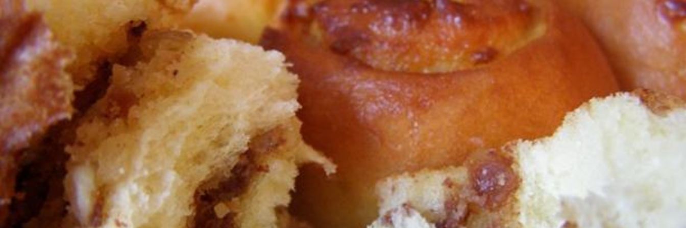 Булочки с ореховой начинкой