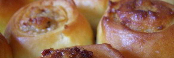 булочки с ореховой начинкой
