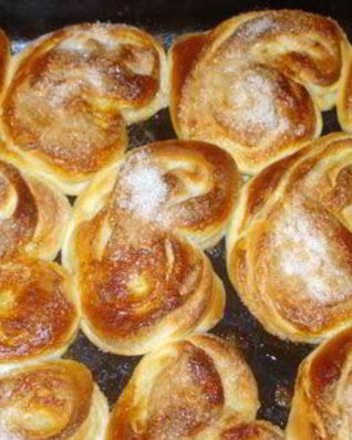 Булочки с сахаром Сладкие