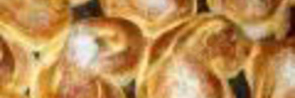 булочки с сахаром сладкие