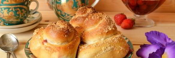 булочки с вареньем