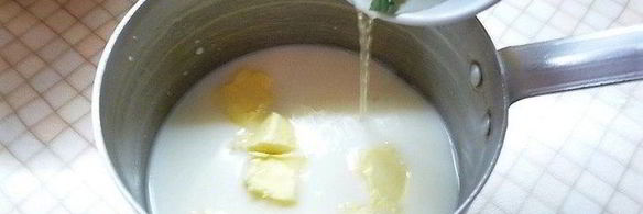 булочки с яблоками, грушей и пряностями