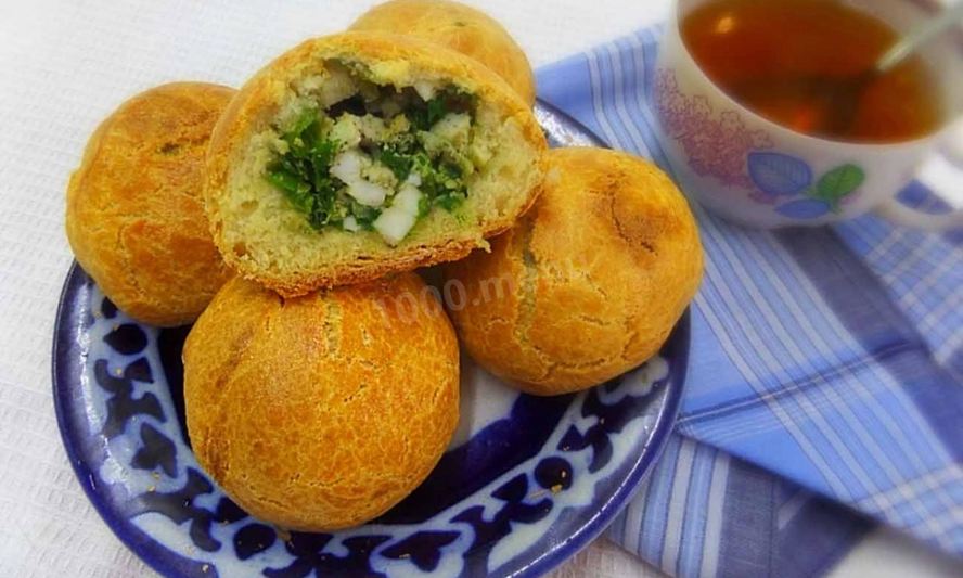 Рецепт булочек с яйцами и зеленью на простокваше