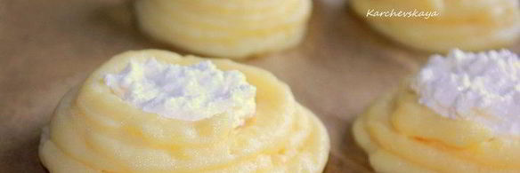 картофельные ватрушки с творожно-сырной начинкой