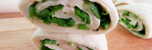 китайские паровые булочки с зеленым луком