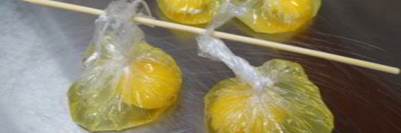 круассан с яйцом пашот