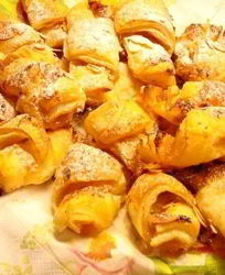 Круассаны с повидлом