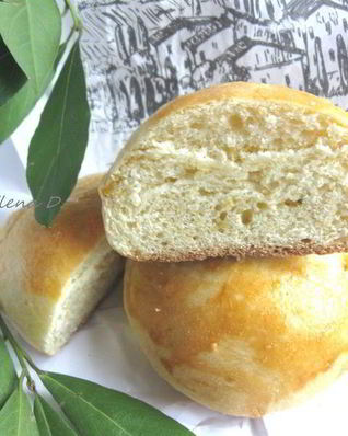 Нежные булочки с цедрой лимона и апельсина