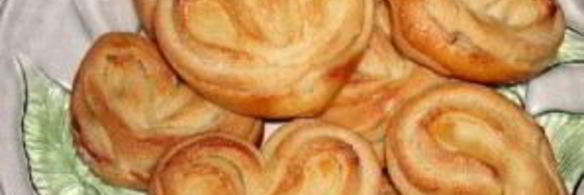 плюшки с сахаром