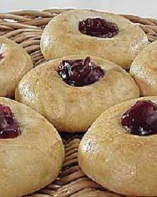 Сдобные булочки из дрожжевого теста по-венгерски