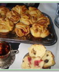 Сдобные булочки с разной начинкой