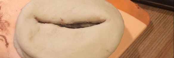 сдобные булочки с шоколадной пастой