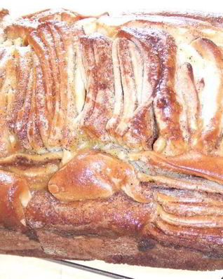 Сладкие булочки с корицей