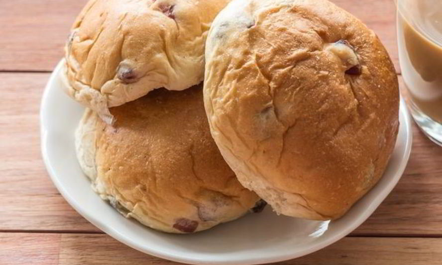 Рецепт сладких булочек с цукатами