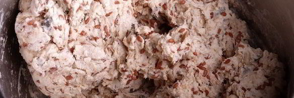 цельнозерновые булочки с семенами льна на закваске