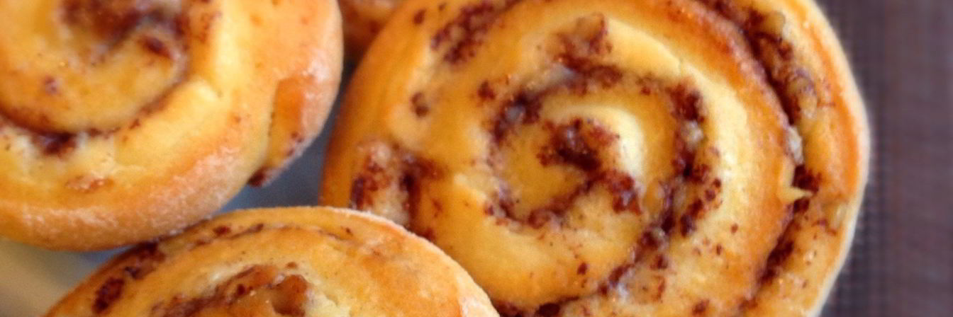 Творожные булочки с корицей и шоколадом